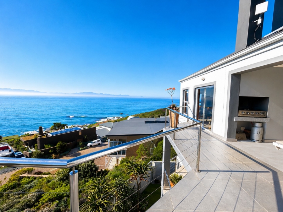 5 Bedroom Property for Sale in Murdock Valley Western Cape